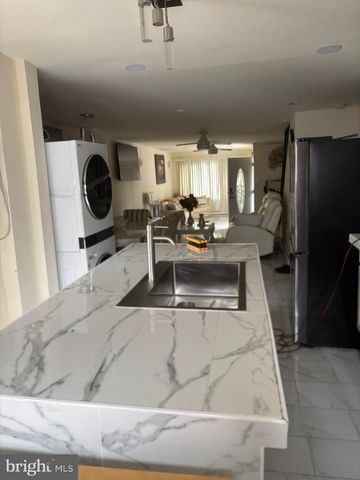 6414 CHELWYNDE AVE, Philadelphia, PA 19142