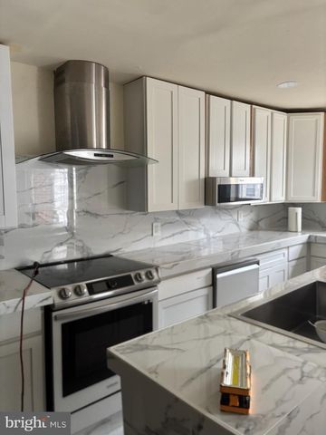 6414 CHELWYNDE AVE, Philadelphia, PA 19142