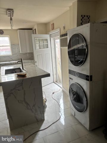 6414 CHELWYNDE AVE, Philadelphia, PA 19142