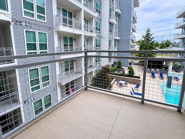 1111 N Durham Drive 501, Houston, TX 77008