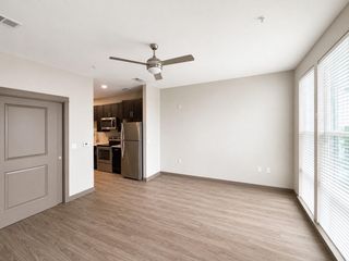 1111 N Durham Drive 501, Houston, TX 77008