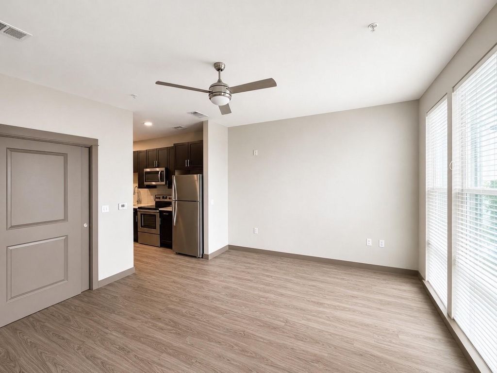 1111 N Durham Drive 501, Houston, TX 77008