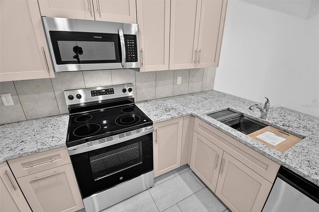 14 ULLYNN PLACE B, Palm Coast, FL 32164