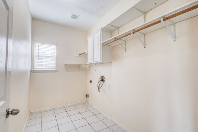 6107 Lakecrest Drive, Sachse, TX 75048