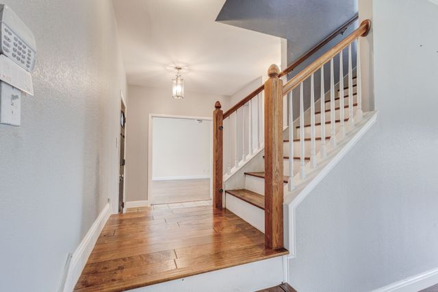 6107 Lakecrest Drive, Sachse, TX 75048