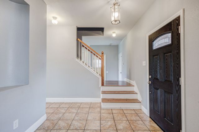 6107 Lakecrest Drive, Sachse, TX 75048