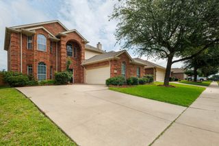 6107 Lakecrest Drive, Sachse, TX 75048