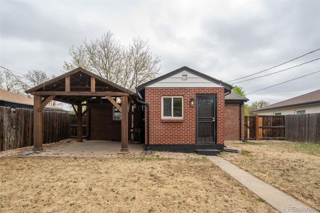 3511 Newport Street, Denver, CO 80207