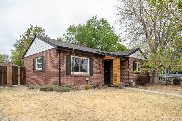 3511 Newport Street, Denver, CO 80207