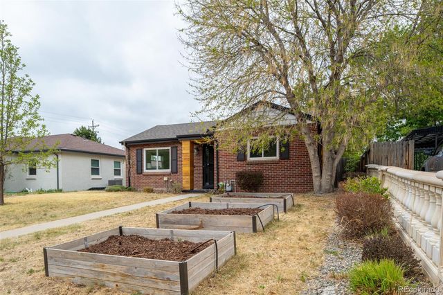 3511 Newport Street, Denver, CO 80207