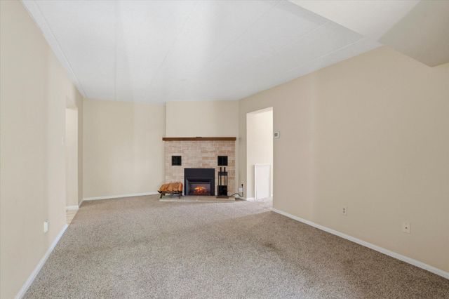 623 WASHINGTON PL, Chesterbrook, PA 19087