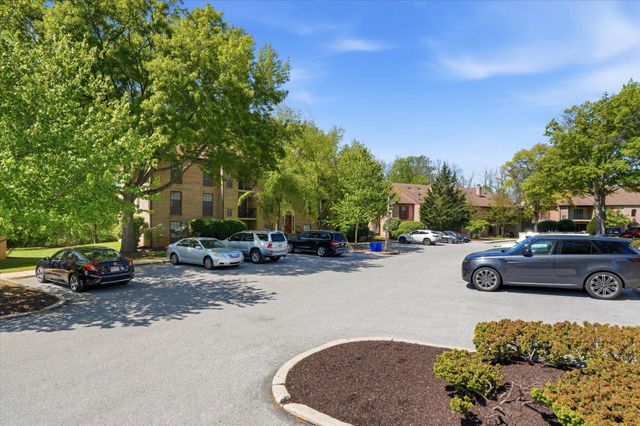 623 WASHINGTON PL, Chesterbrook, PA 19087