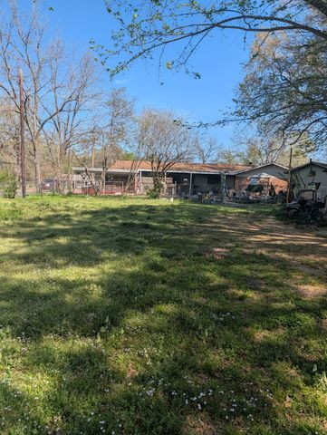 3395 Bonham Street, Paris, TX 75460