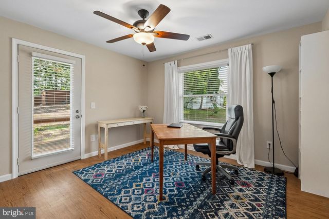 14376 PINE LN, Woodbridge, VA 22191