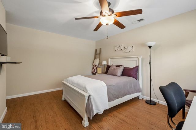 14376 PINE LN, Woodbridge, VA 22191