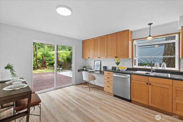 42723 SE 175th Place, North Bend, WA 98045