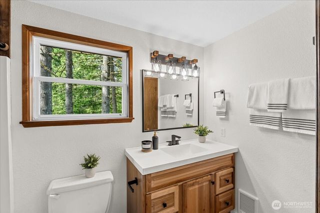 42723 SE 175th Place, North Bend, WA 98045