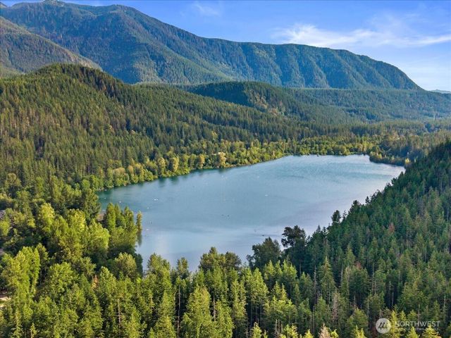 42723 SE 175th Place, North Bend, WA 98045
