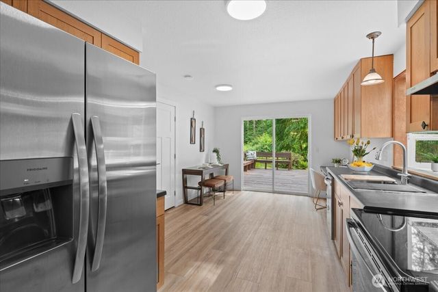42723 SE 175th Place, North Bend, WA 98045