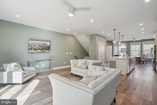 1641 BANDIT LOOP, Reston, VA 20190