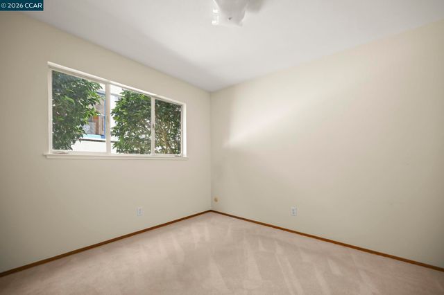 3037 College Ave, Berkeley, CA 94705