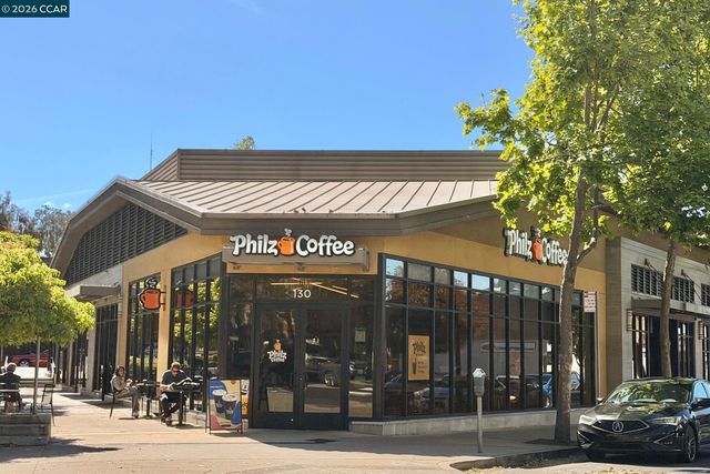 3037 College Ave, Berkeley, CA 94705