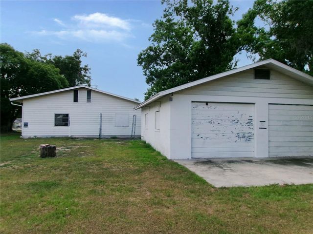 5714 19TH STREET, Zephyrhills, FL 33542