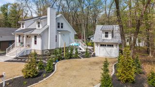 4108 Chippewa Trail, Michiana Vllg, MI 49117