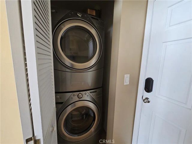 1154 S Barrington 312, Los Angeles, CA 90049