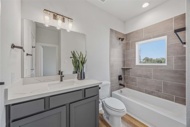 13135 Perennial Springs Drive, Houston, TX 77048