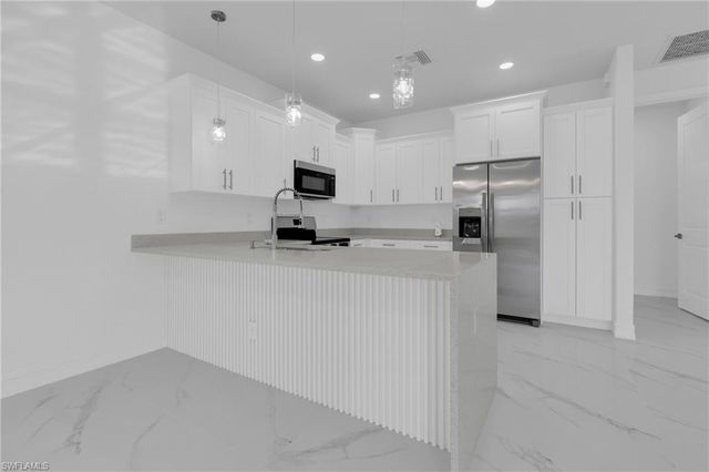 1803 W 14th ST, Lehigh Acres, FL 33972