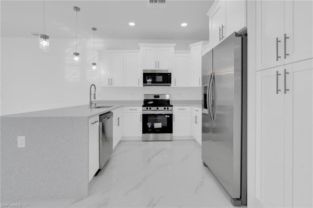 1803 W 14th ST, Lehigh Acres, FL 33972