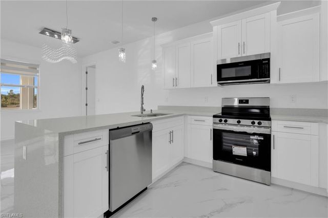 1803 W 14th ST, Lehigh Acres, FL 33972