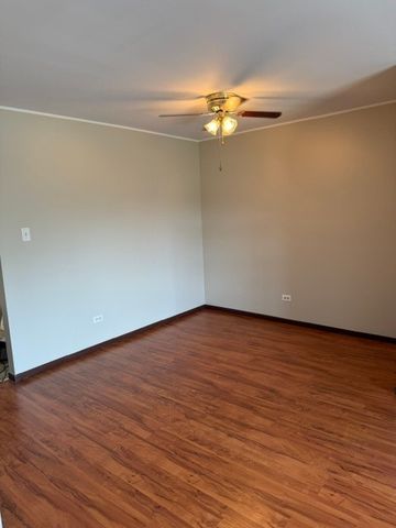 6408 Nature Drive 3W, Oak Forest, IL 60452