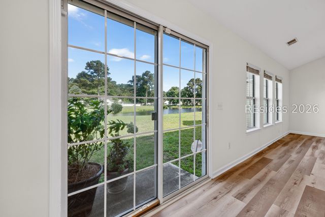 20 Pine Ridge Dr, Bluffton, SC 29910