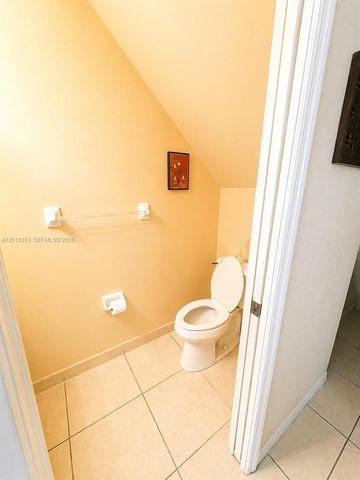 993 NE 3rd Ave, Homestead, FL 33030