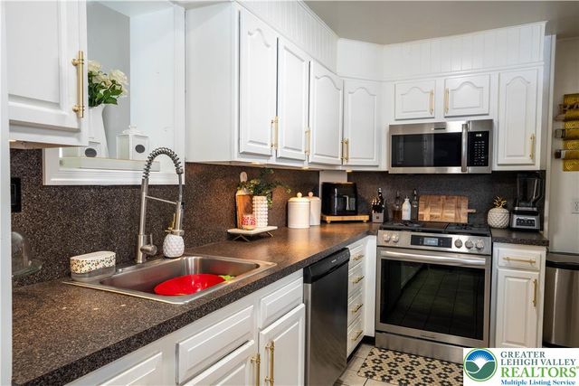 1625 Marshall Street Southwest, Allentown City, PA 18103