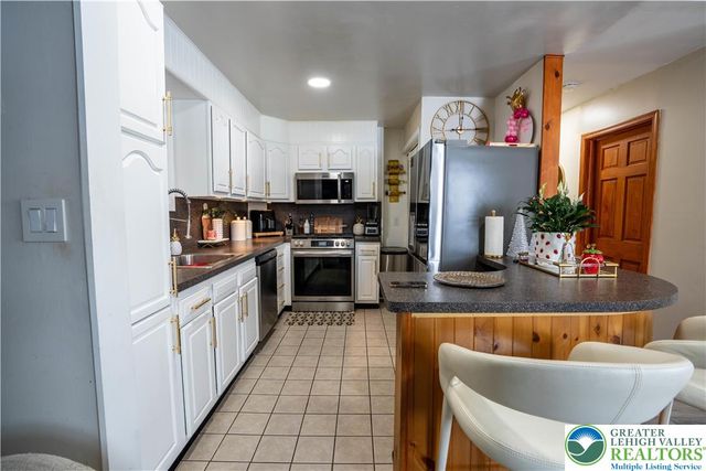 1625 Marshall Street Southwest, Allentown City, PA 18103