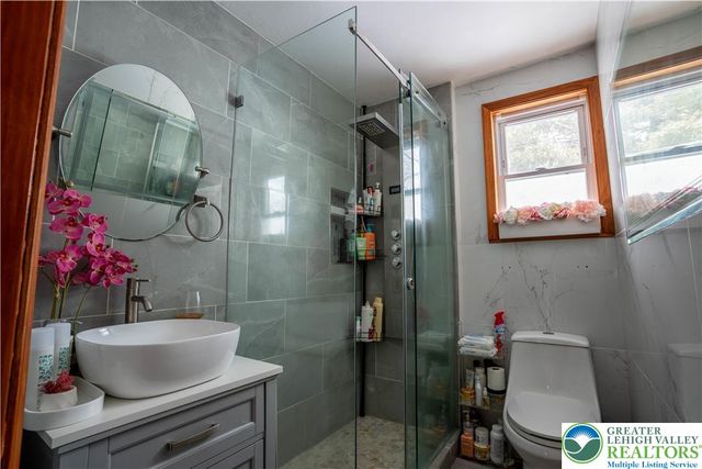 1625 Marshall Street Southwest, Allentown City, PA 18103