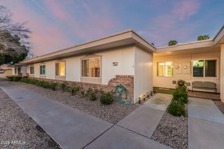 9935 W HUTTON Drive, Sun City, AZ 85351