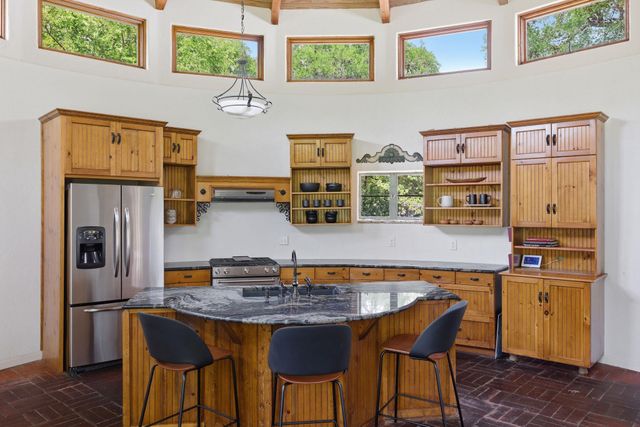 2003 Rabb RD, Austin, TX 78704