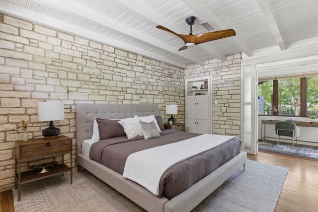 2003 Rabb RD, Austin, TX 78704