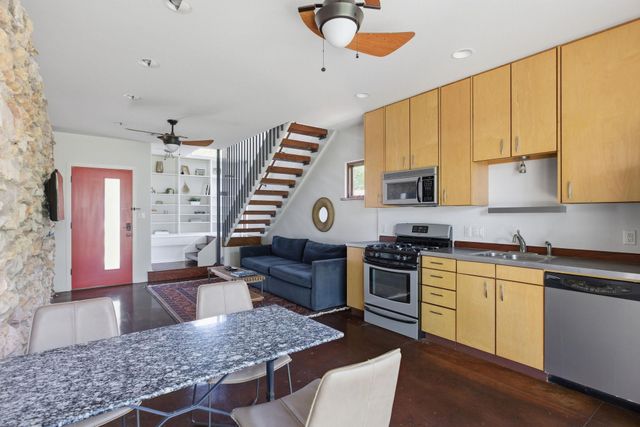 2003 Rabb RD, Austin, TX 78704