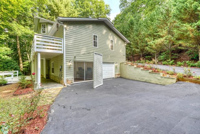 549 Cook Mountain Drive, Blairsville, GA 30512