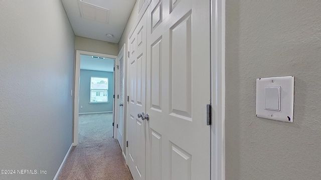 9837 FIDDLEBACK Lane, Jacksonville, FL 32222