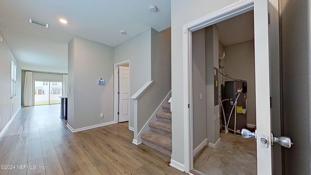 9837 FIDDLEBACK Lane, Jacksonville, FL 32222