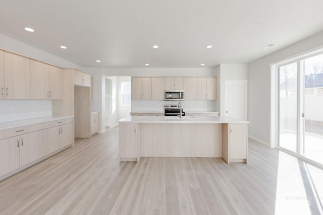 17416 N Union Springs Pl, Nampa, ID 83687