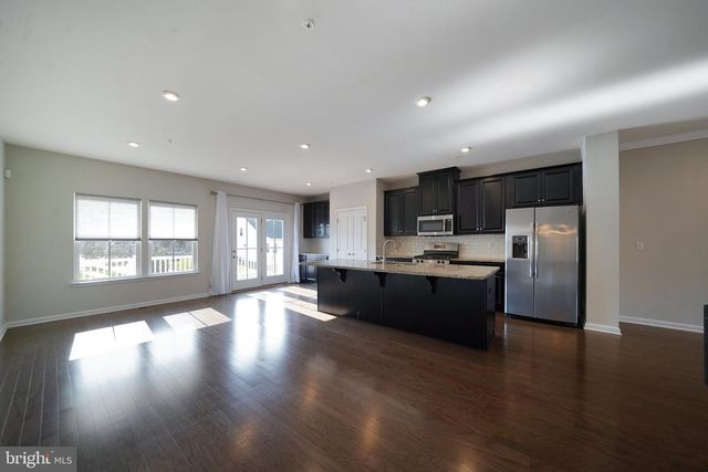 227 QUARRY POINT RD, Malvern, PA 19355