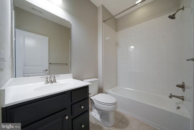 227 QUARRY POINT RD, Malvern, PA 19355
