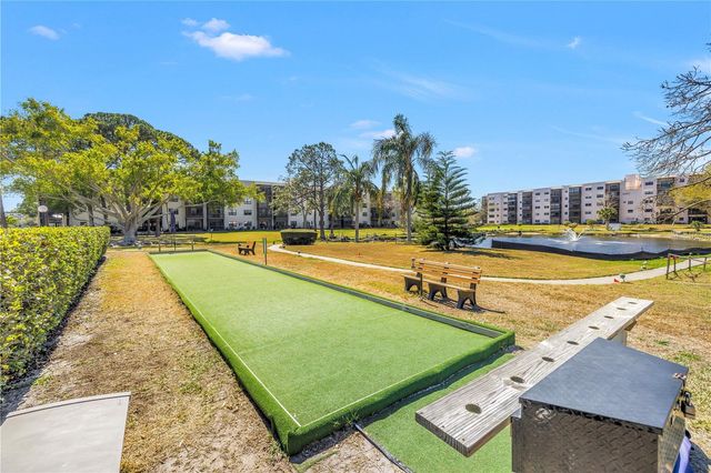 5920 80TH STREET N 404, St Petersburg, FL 33709